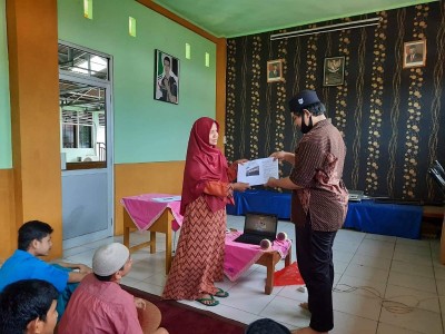 Pembukaan Pesantren Ramadhan sekaligus penyerahan buku agenda pesantren Ramadhan 1443 H/2022 M,oleh 